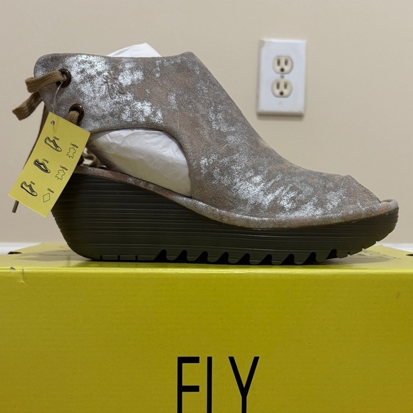 Brand New London Fly Corcuma Wedge Sandal Women’s size 39 - Picture 6 of 8